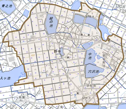 野寺とその周辺の地図。町の範囲を重ねている