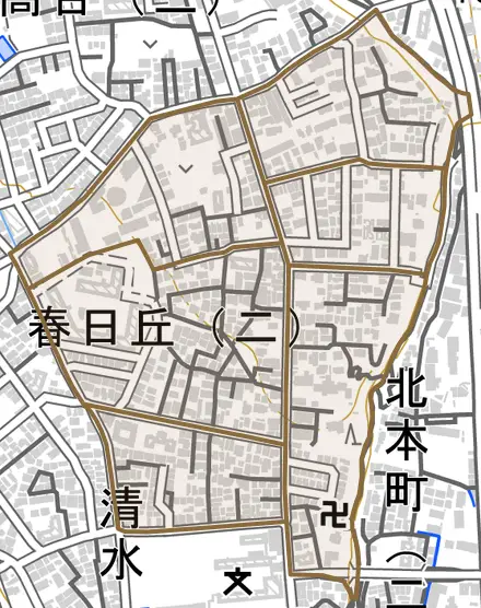 春日丘とその周辺の地図。町の範囲を重ねている