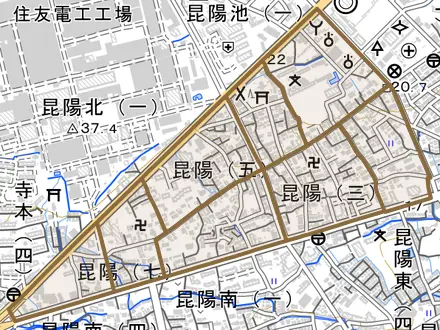 昆陽とその周辺の地図。町の範囲を重ねている