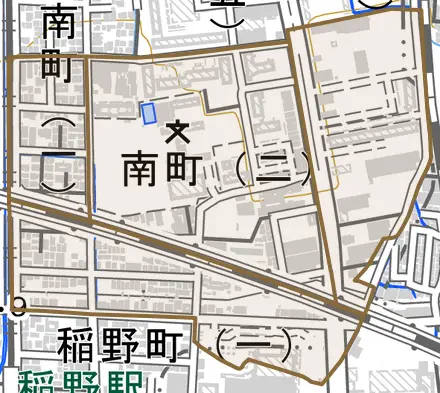 南町とその周辺の地図。町の範囲を重ねている