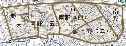 南野とその周辺の地図。町の範囲を重ねている