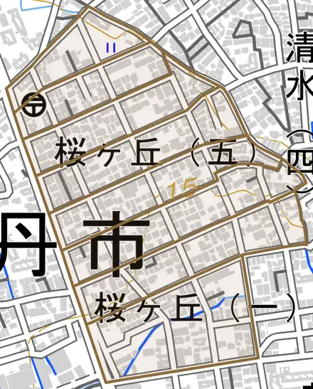 桜ケ丘とその周辺の地図。町の範囲を重ねている
