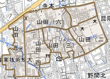 山田とその周辺の地図。町の範囲を重ねている