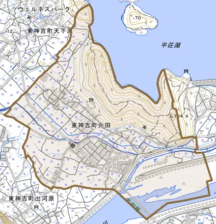 東神吉町升田とその周辺の地図。町の範囲を重ねている