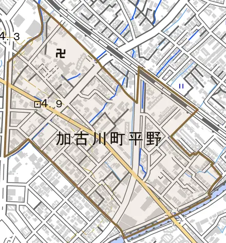加古川町平野とその周辺の地図。町の範囲を重ねている