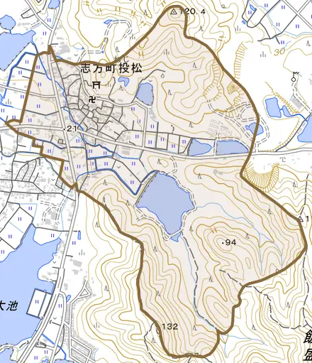 志方町投松とその周辺の地図。町の範囲を重ねている