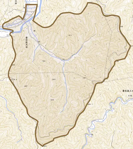 香住区大谷とその周辺の地図。町の範囲を重ねている