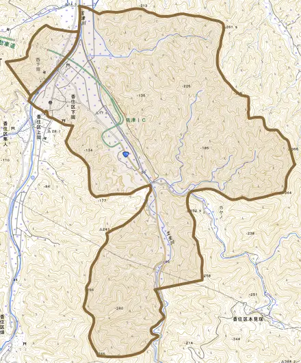 香住区下岡とその周辺の地図。町の範囲を重ねている