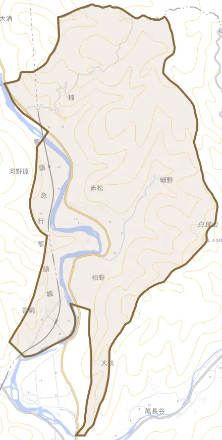 楠とその周辺の地図。町の範囲を重ねている