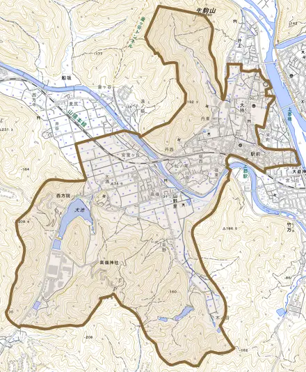 山野里とその周辺の地図。町の範囲を重ねている