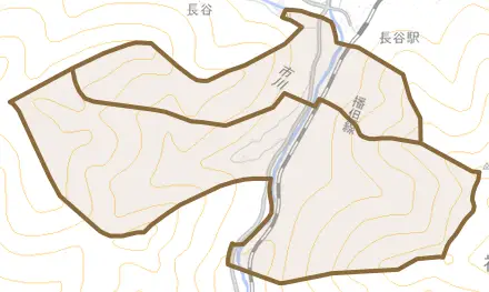 長谷とその周辺の地図。町の範囲を重ねている