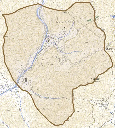 岩屋とその周辺の地図。町の範囲を重ねている