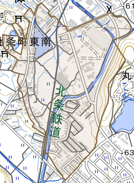 北条町東南とその周辺の地図。町の範囲を重ねている