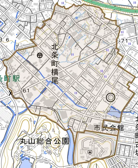 北条町横尾とその周辺の地図。町の範囲を重ねている