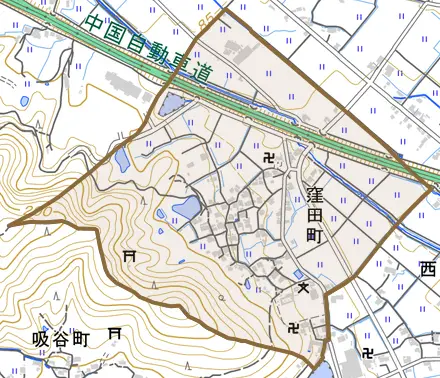 窪田町とその周辺の地図。町の範囲を重ねている