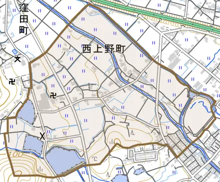 西上野町とその周辺の地図。町の範囲を重ねている