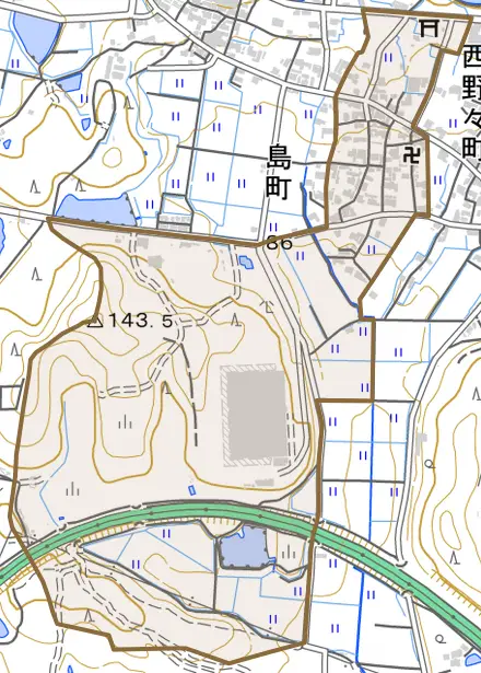 島町とその周辺の地図。町の範囲を重ねている