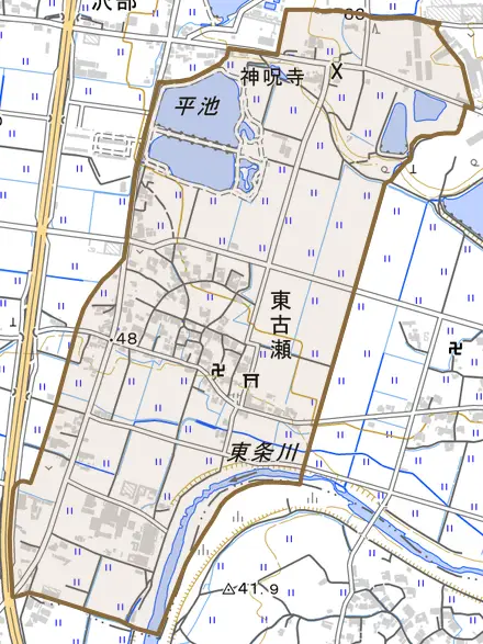 東古瀬とその周辺の地図。町の範囲を重ねている