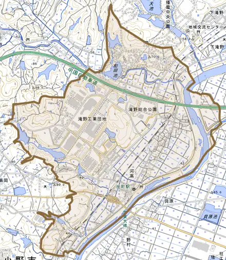 河高とその周辺の地図。町の範囲を重ねている
