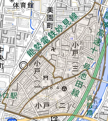 小戸とその周辺の地図。町の範囲を重ねている