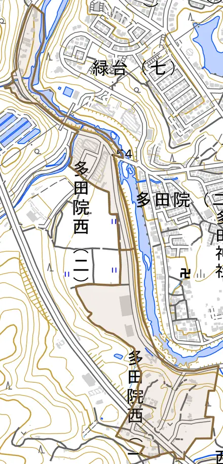 多田院西とその周辺の地図。町の範囲を重ねている