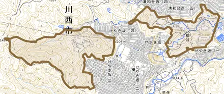 柳谷とその周辺の地図。町の範囲を重ねている