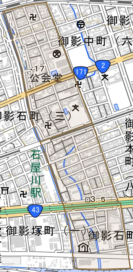 御影石町とその周辺の地図。町の範囲を重ねている