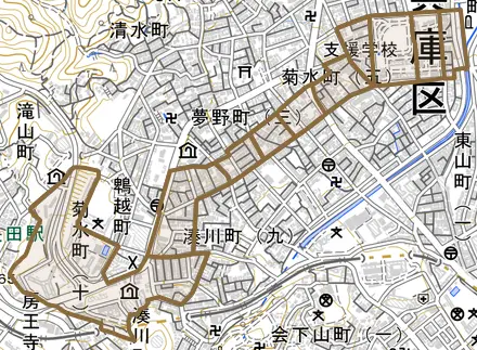 菊水町とその周辺の地図。町の範囲を重ねている