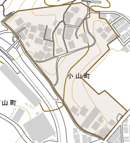小山町とその周辺の地図。町の範囲を重ねている