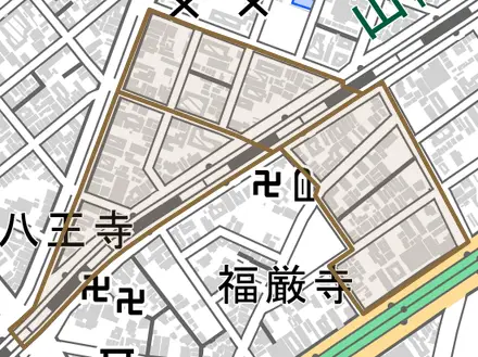 三川口町とその周辺の地図。町の範囲を重ねている