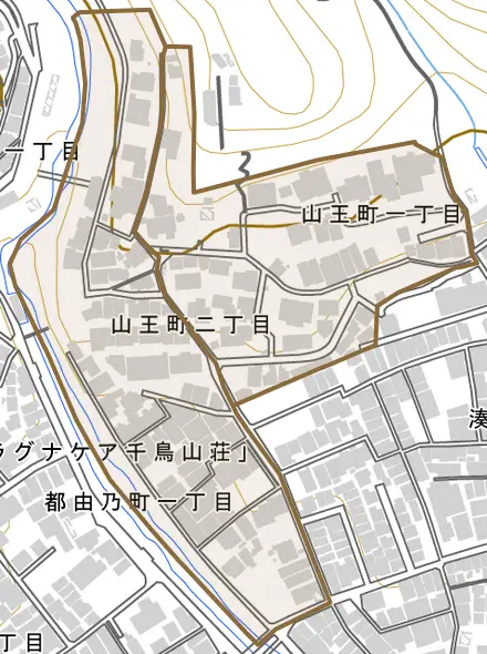 山王町とその周辺の地図。町の範囲を重ねている