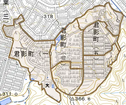 君影町とその周辺の地図。町の範囲を重ねている