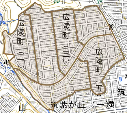 広陵町とその周辺の地図。町の範囲を重ねている