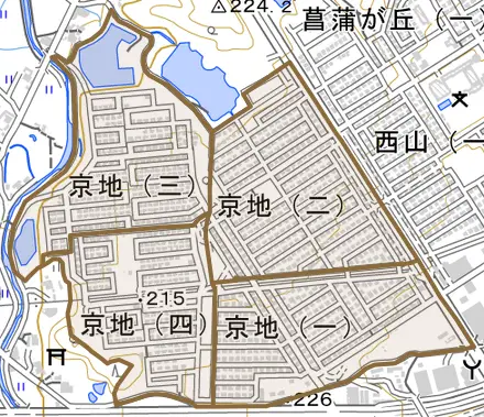京地とその周辺の地図。町の範囲を重ねている