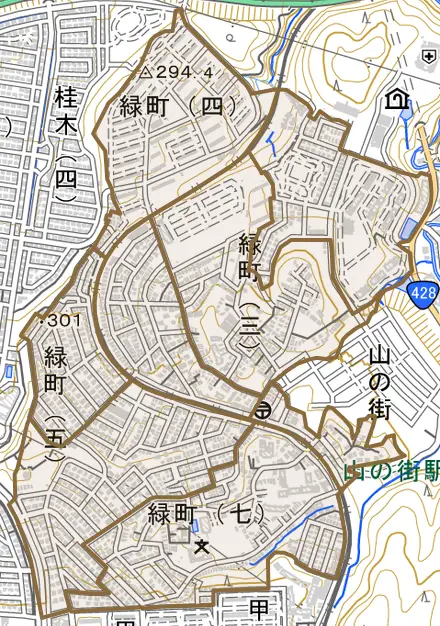 緑町とその周辺の地図。町の範囲を重ねている