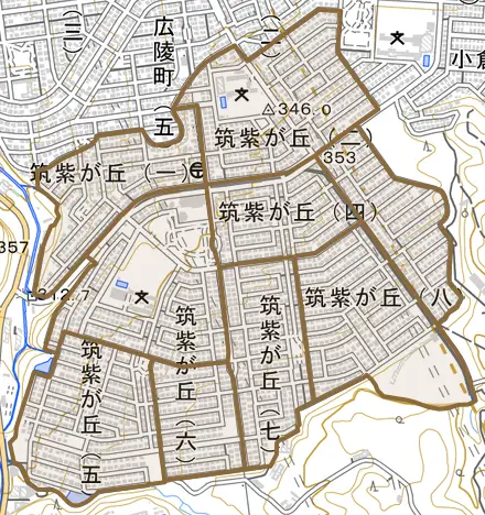 筑紫が丘とその周辺の地図。町の範囲を重ねている