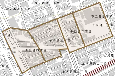 千旦通とその周辺の地図。町の範囲を重ねている