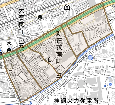 新在家南町とその周辺の地図。町の範囲を重ねている