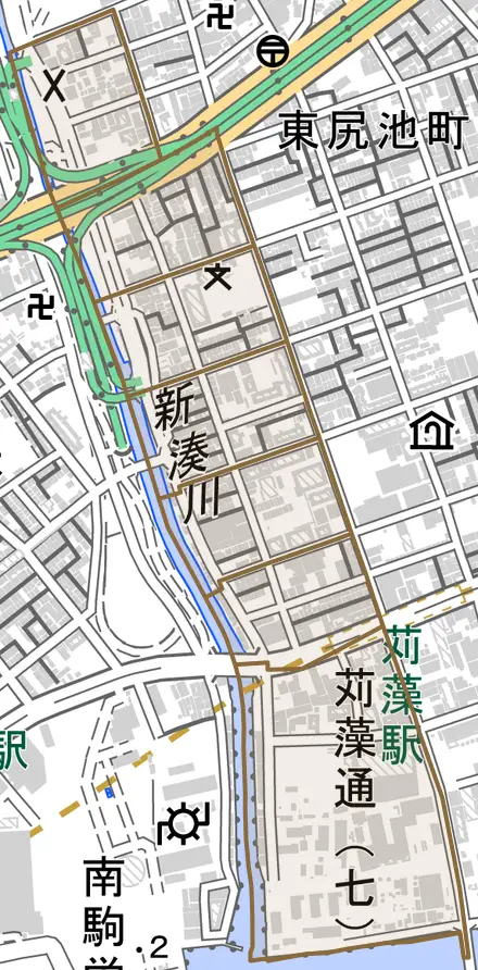 苅藻通とその周辺の地図。町の範囲を重ねている