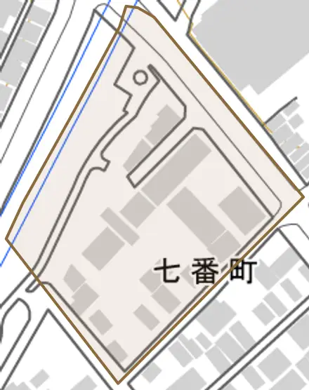 七番町とその周辺の地図。町の範囲を重ねている