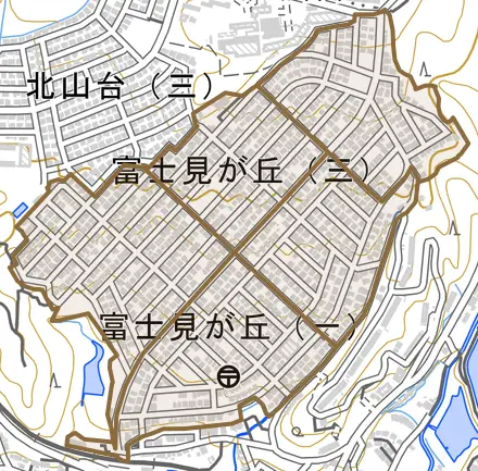 富士見が丘とその周辺の地図。町の範囲を重ねている