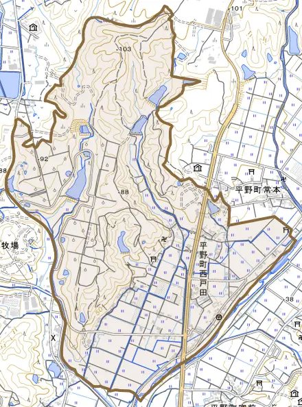 平野町西戸田とその周辺の地図。町の範囲を重ねている