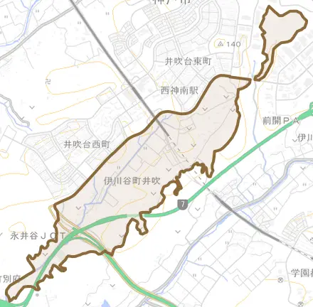 伊川谷町井吹とその周辺の地図。町の範囲を重ねている