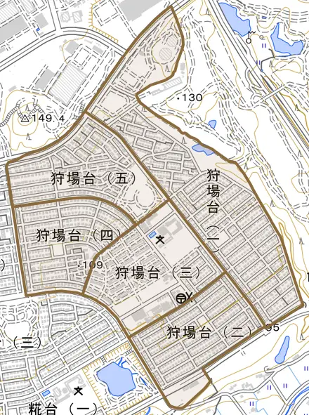 狩場台とその周辺の地図。町の範囲を重ねている