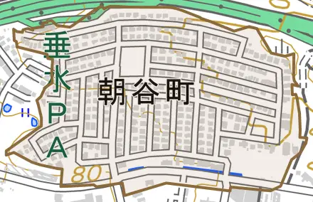 朝谷町とその周辺の地図。町の範囲を重ねている