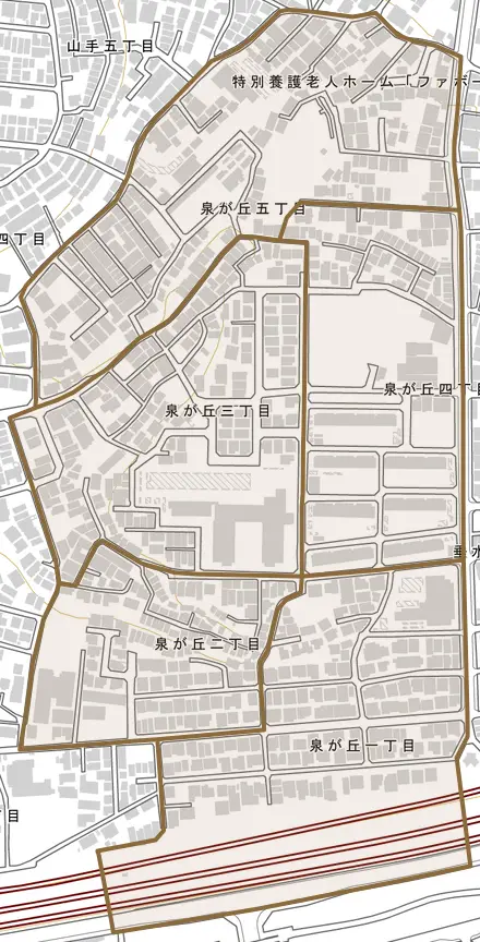 泉が丘とその周辺の地図。町の範囲を重ねている