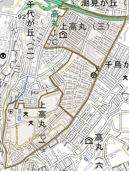 上高丸とその周辺の地図。町の範囲を重ねている