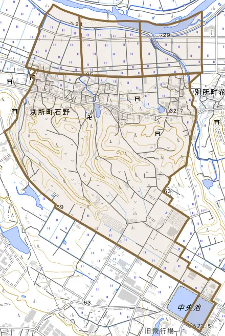 別所町石野とその周辺の地図。町の範囲を重ねている