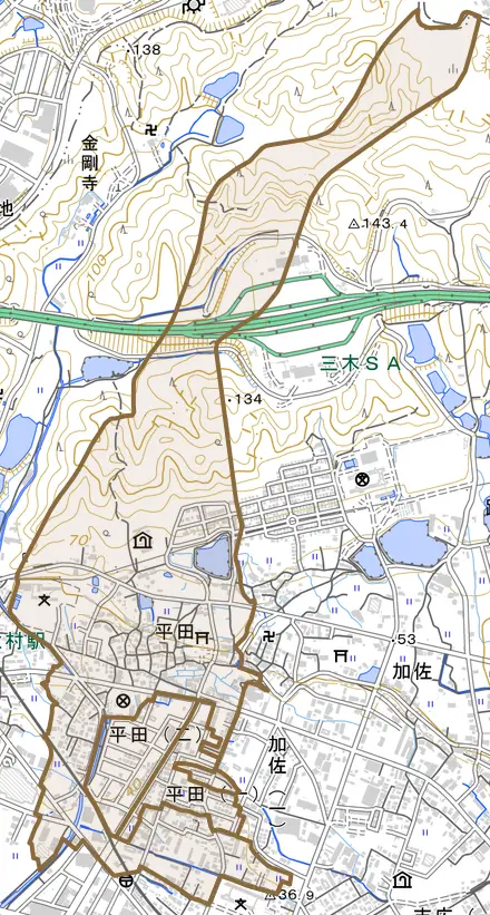 平田とその周辺の地図。町の範囲を重ねている