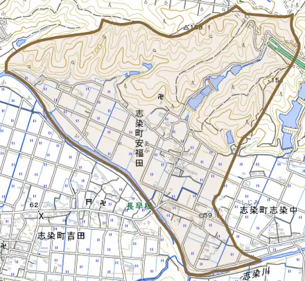 志染町安福田とその周辺の地図。町の範囲を重ねている